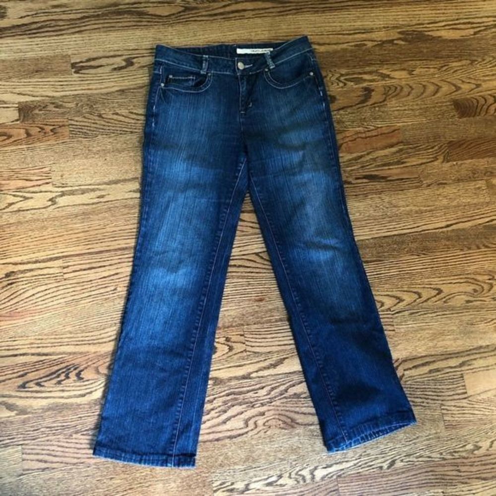 DKNYΒ East Villageβbootcutβ jeans womanβs sizeβ8